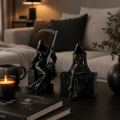 Gothic Lady Reaper Figure – Dark Fantasy Shelf Decor