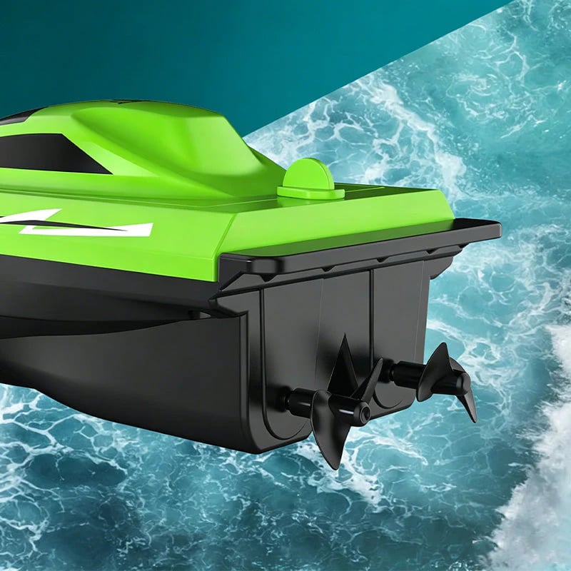 Dual-Motor High-Speed Remote Control Racing Boat